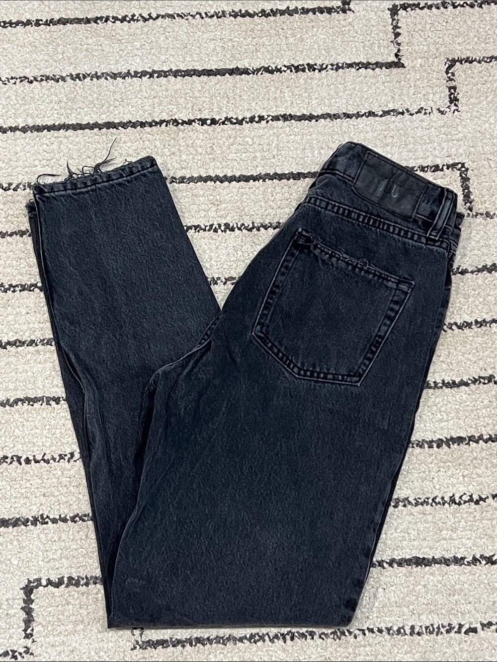 BDG Black Relaxed Women’s High Rise Jeans - Washed Black Denim